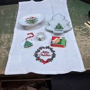 Merry Christmas 7-pc bathroom set with Christmas tree‎ design